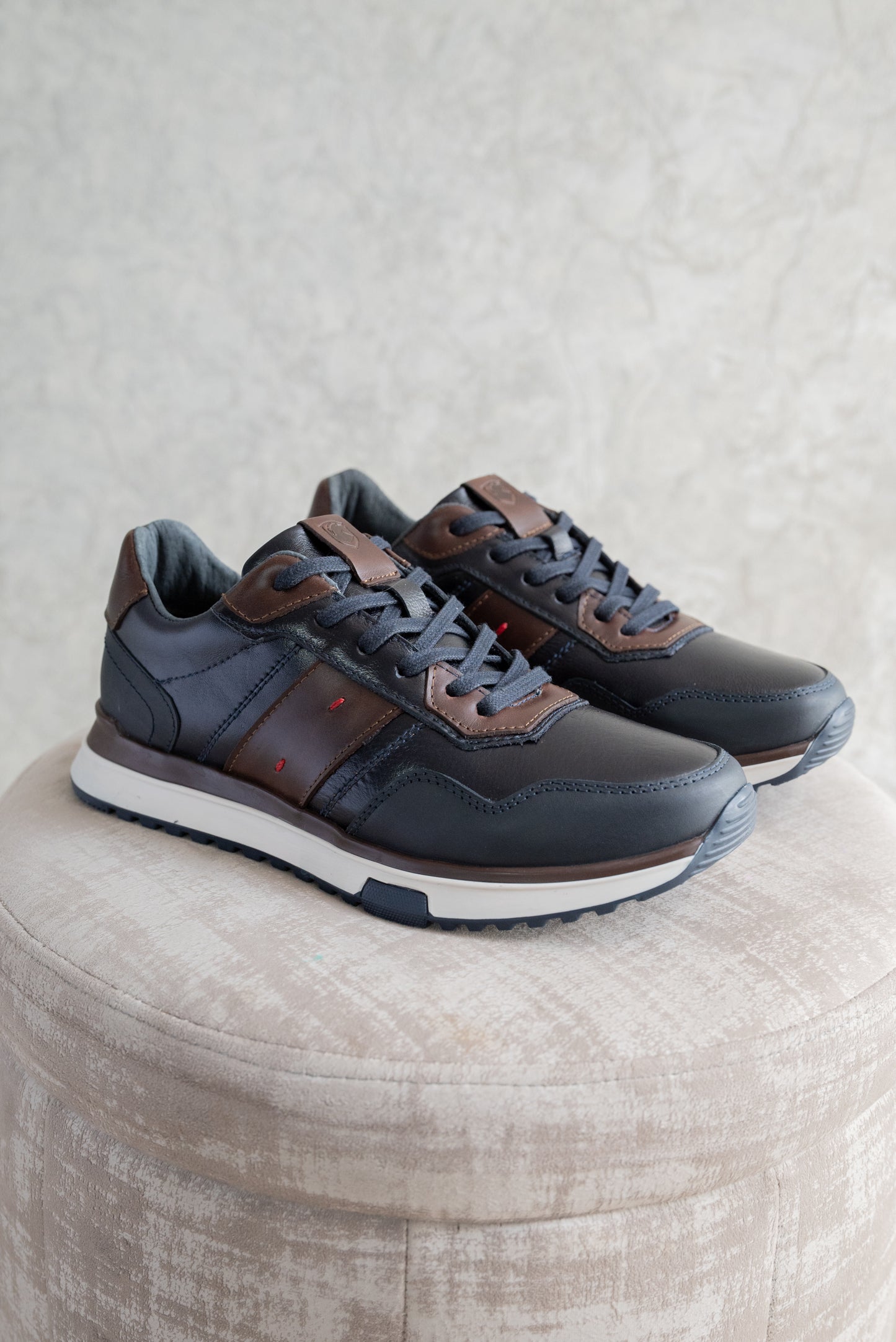 TENIS EN CUERO AZUL PARA HOMBRE | REF ROTERDAM