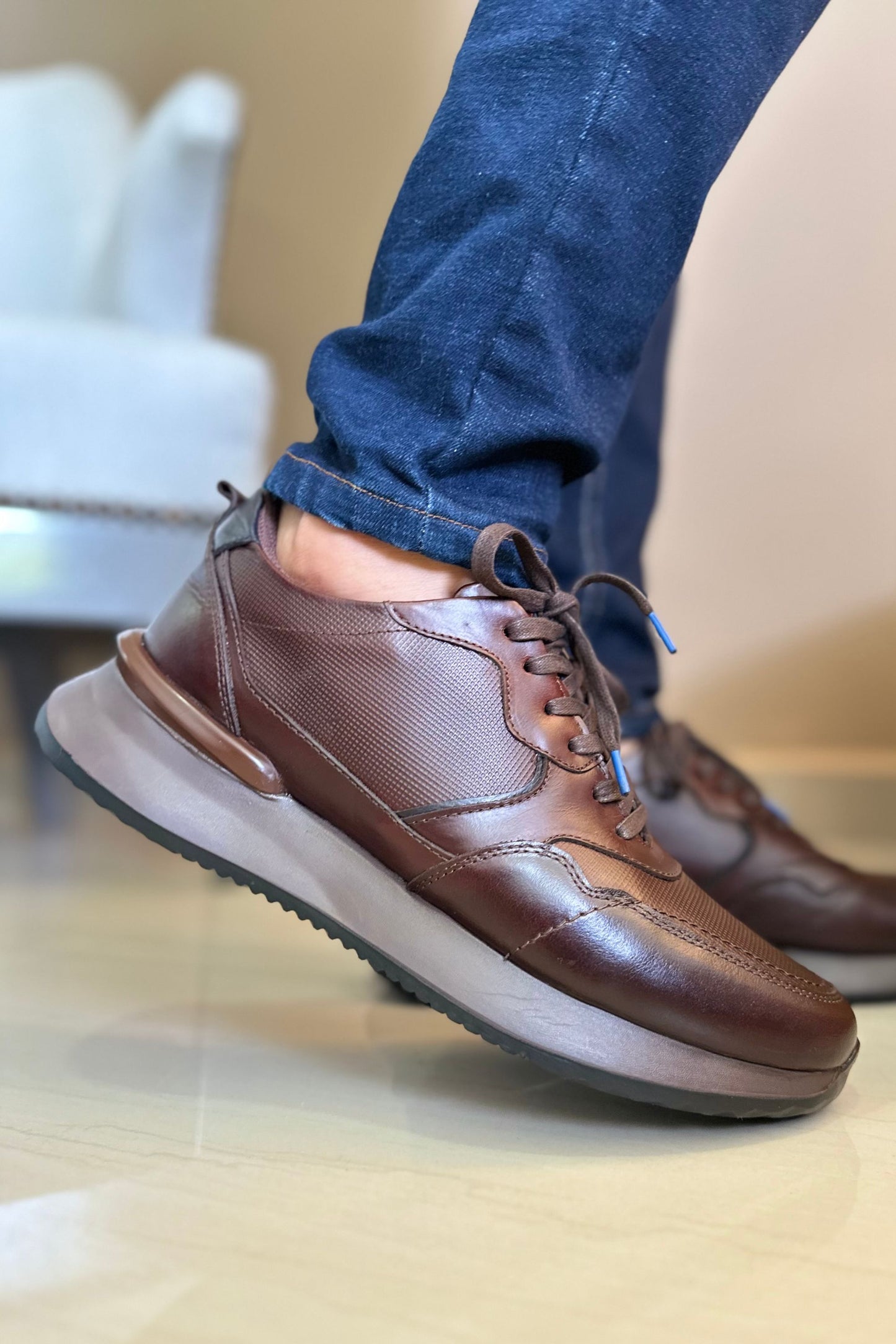 TENIS EN CUERO PARA HOMBRE COLOR MARRON | REF: AGRIGENTO