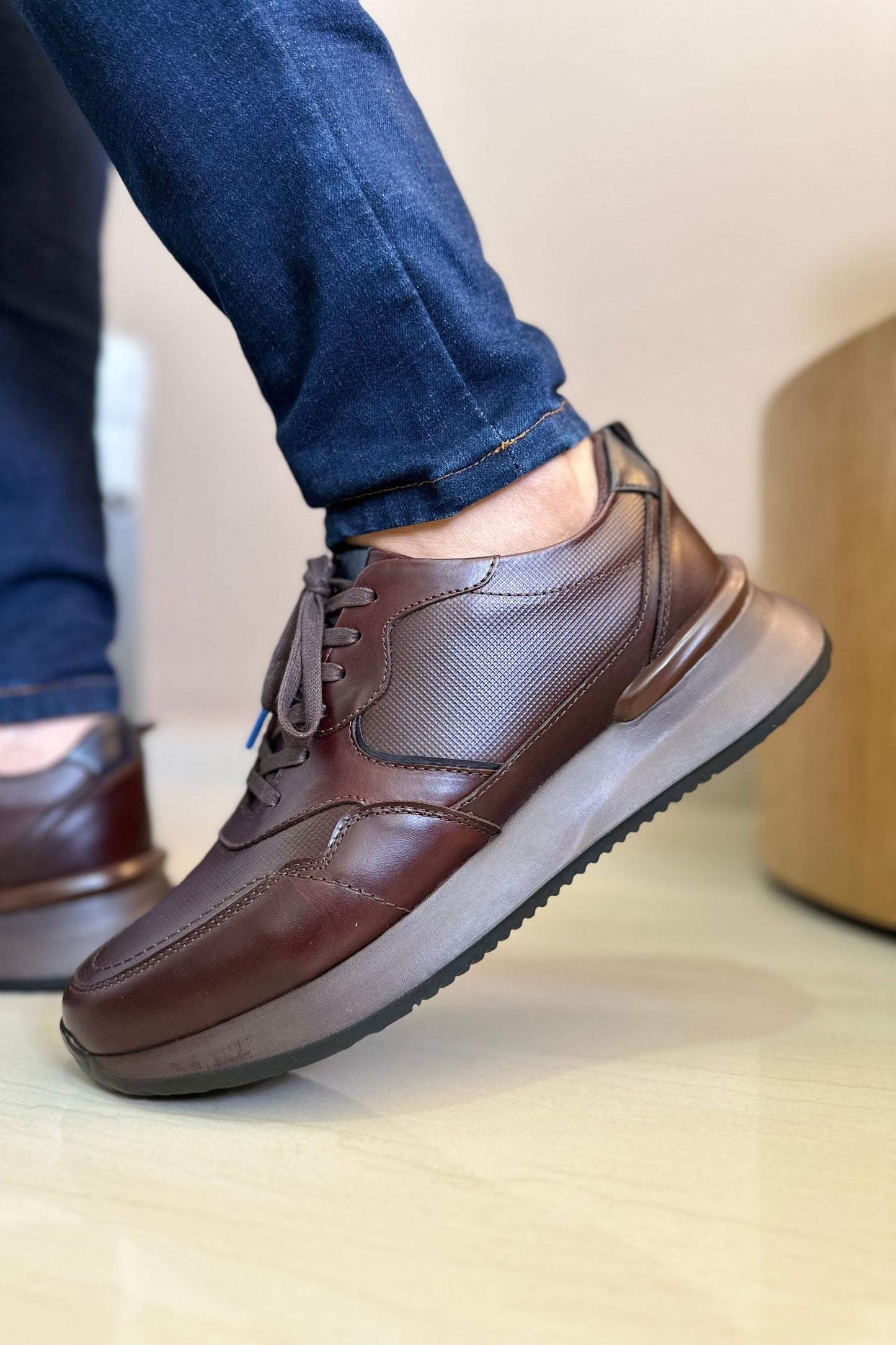 TENIS EN CUERO PARA HOMBRE COLOR MARRON | REF: AGRIGENTO