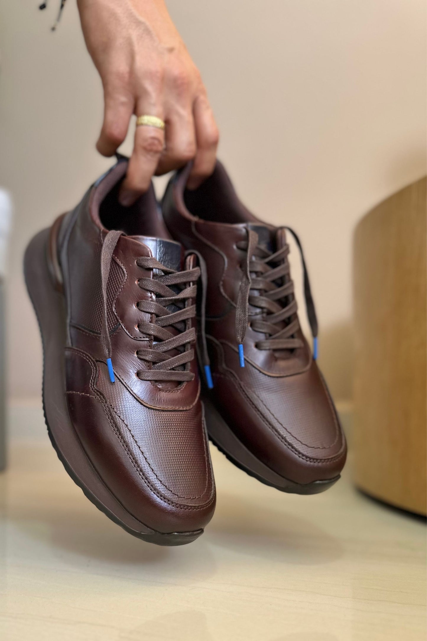 TENIS EN CUERO PARA HOMBRE COLOR MARRON | REF: AGRIGENTO