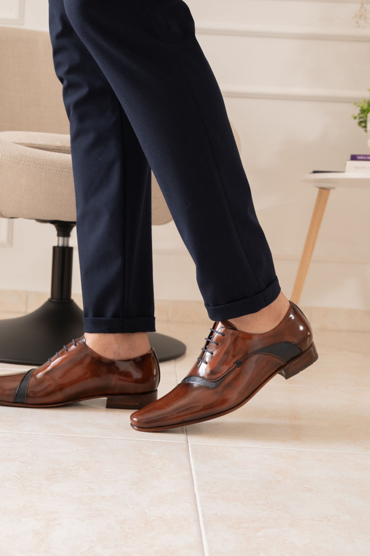 ZAPATO ELEGANTE EN CUERO CAFE PARA HOMBRE REF: NAPOLES 6072