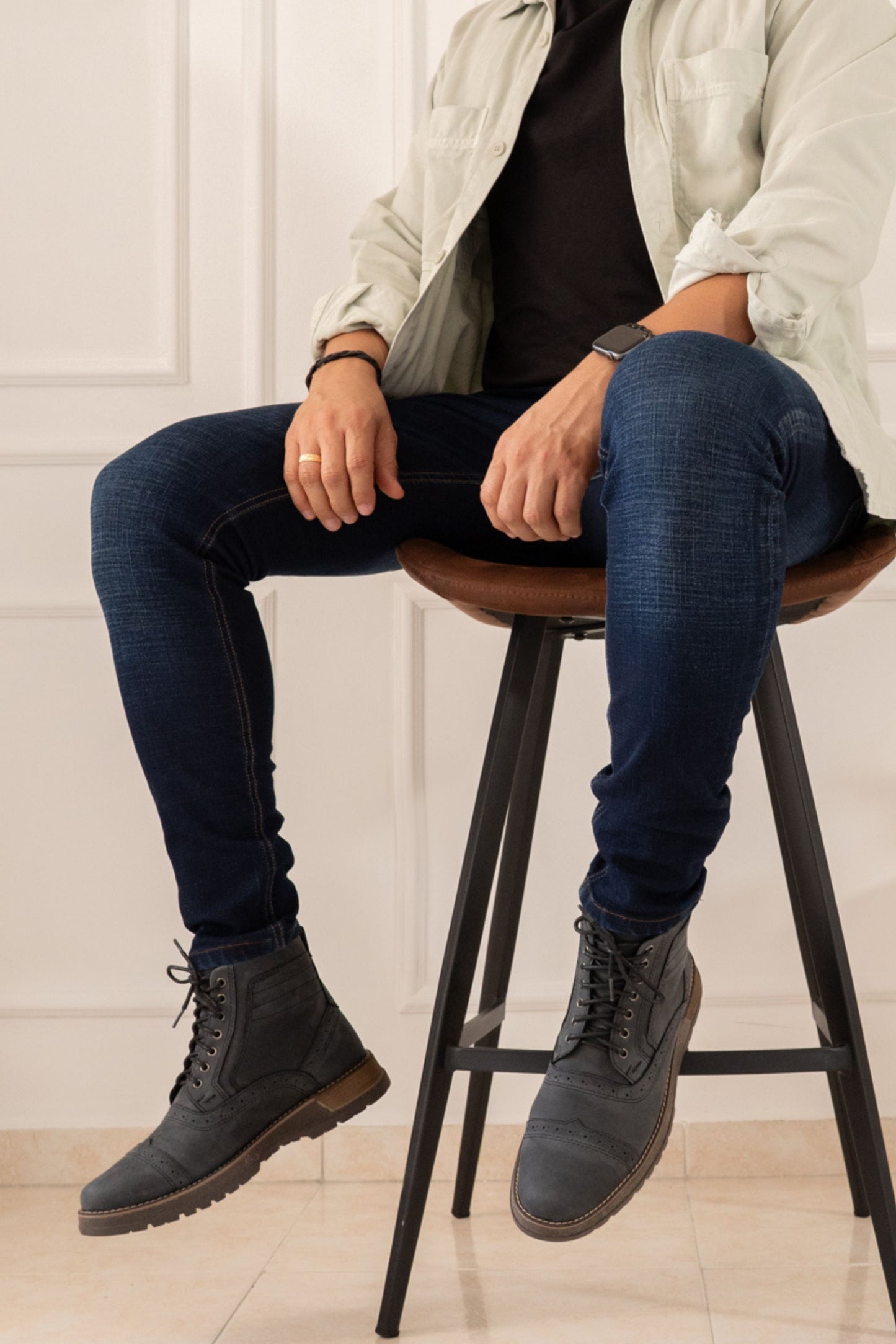 BOTAS DREAMS PARA HOMBRE EN CUERO GRIS REF: TUNJA