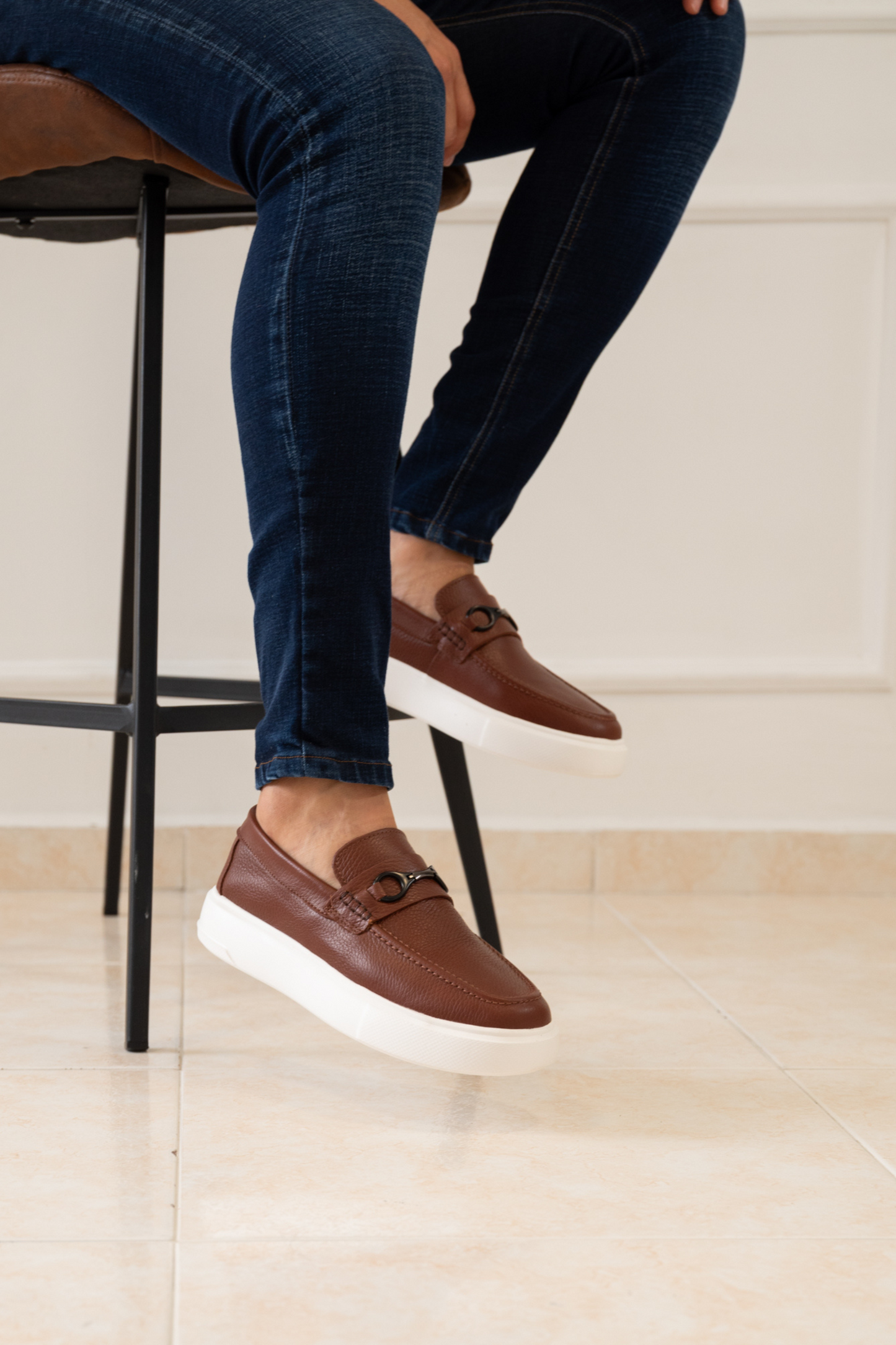 MOCASINES PARA HOMBRE EN CUERO COLOR MIEL / REF: FLOTER BENEVENTO