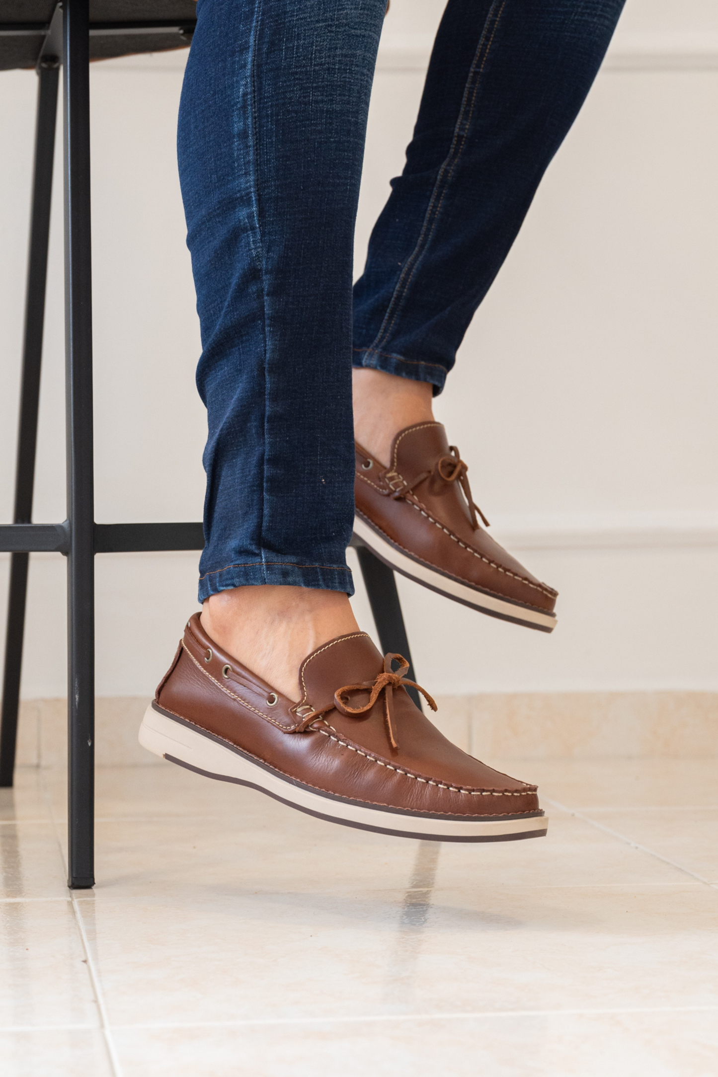 MOCASINES PARA HOMBRE EN CUERO COLOR COÑAC REF: 446 NOVARA