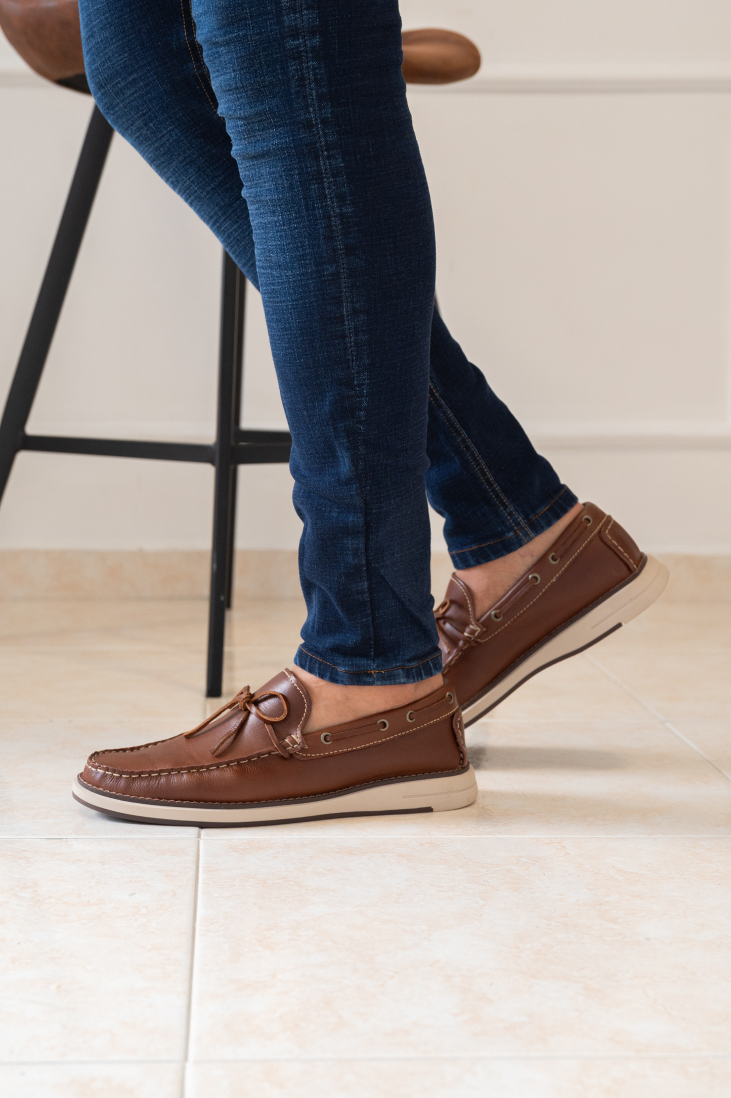 MOCASINES PARA HOMBRE EN CUERO COLOR COÑAC REF: 446 NOVARA