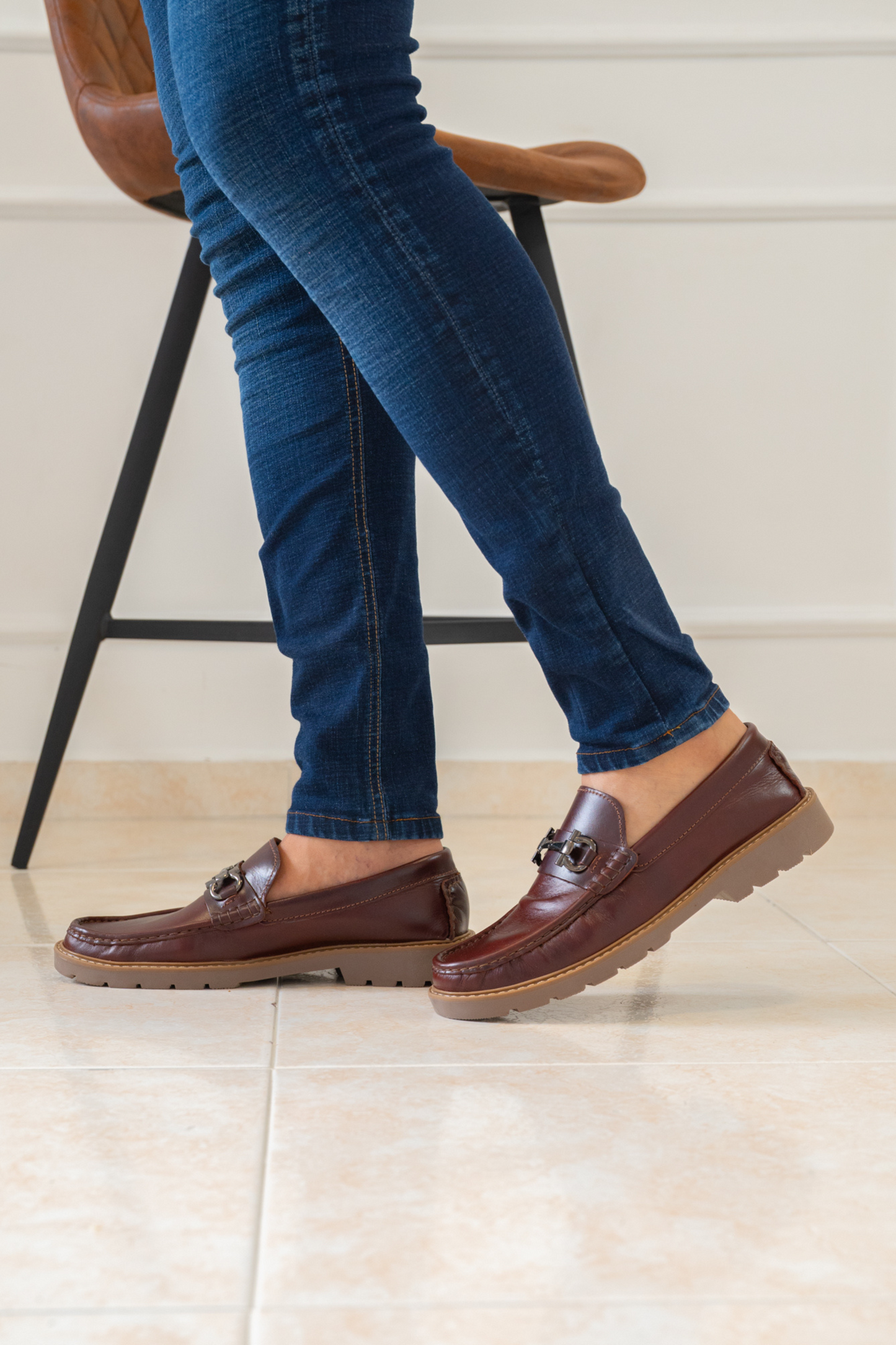 MOCASIN TIAGO PARA HOMBRE EN CUERO COÑAC / REF 663