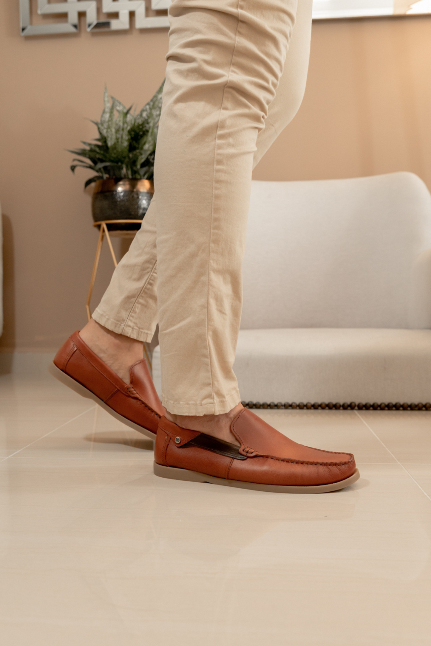 MOCASINES EN CUERO PARA HOMBRE REF: GINGER 032 MIEL X CAFE