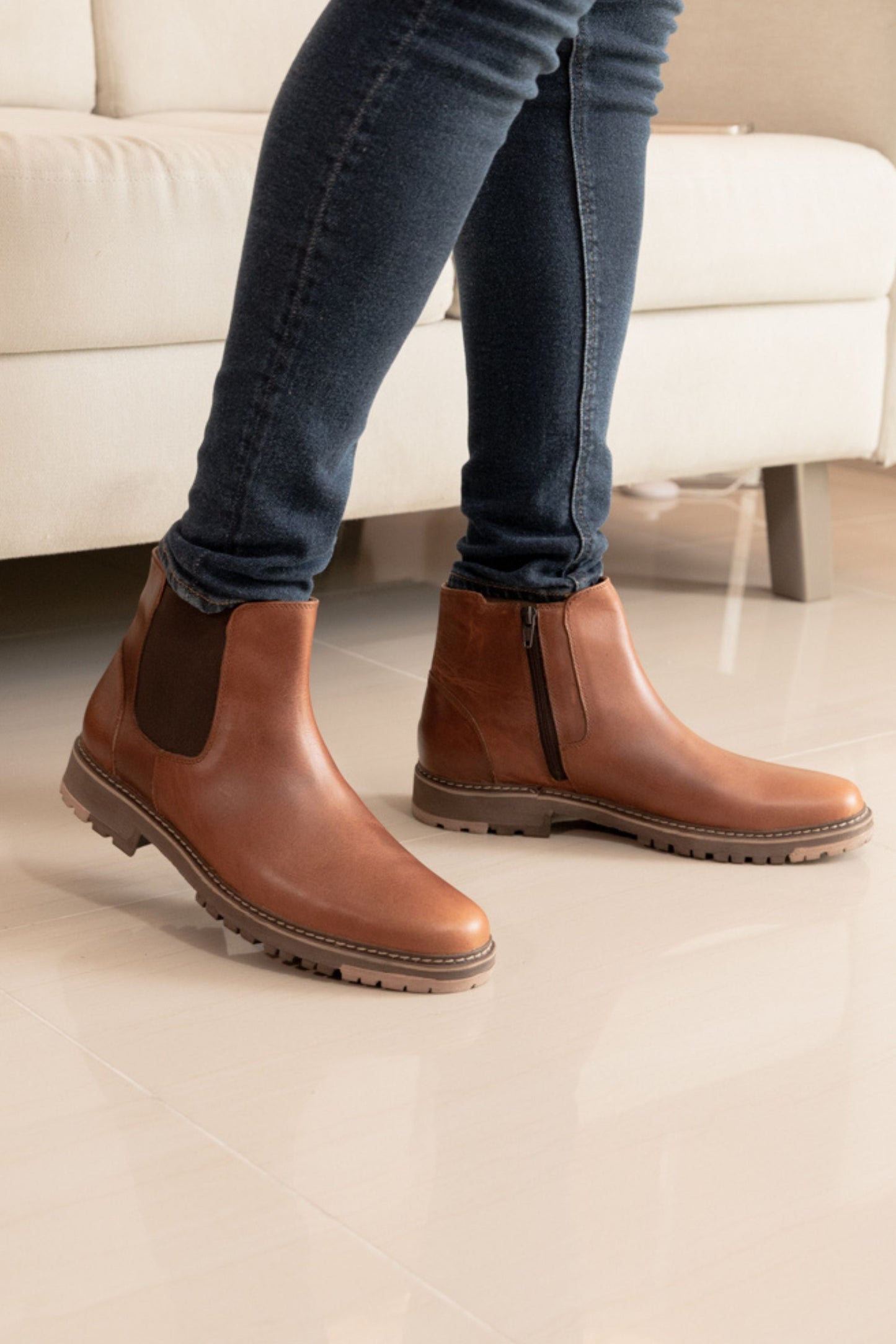 BOTAS CHELSEA PARA HOMBRE EN CUERO MIEL | REF: STAMFORD 2142