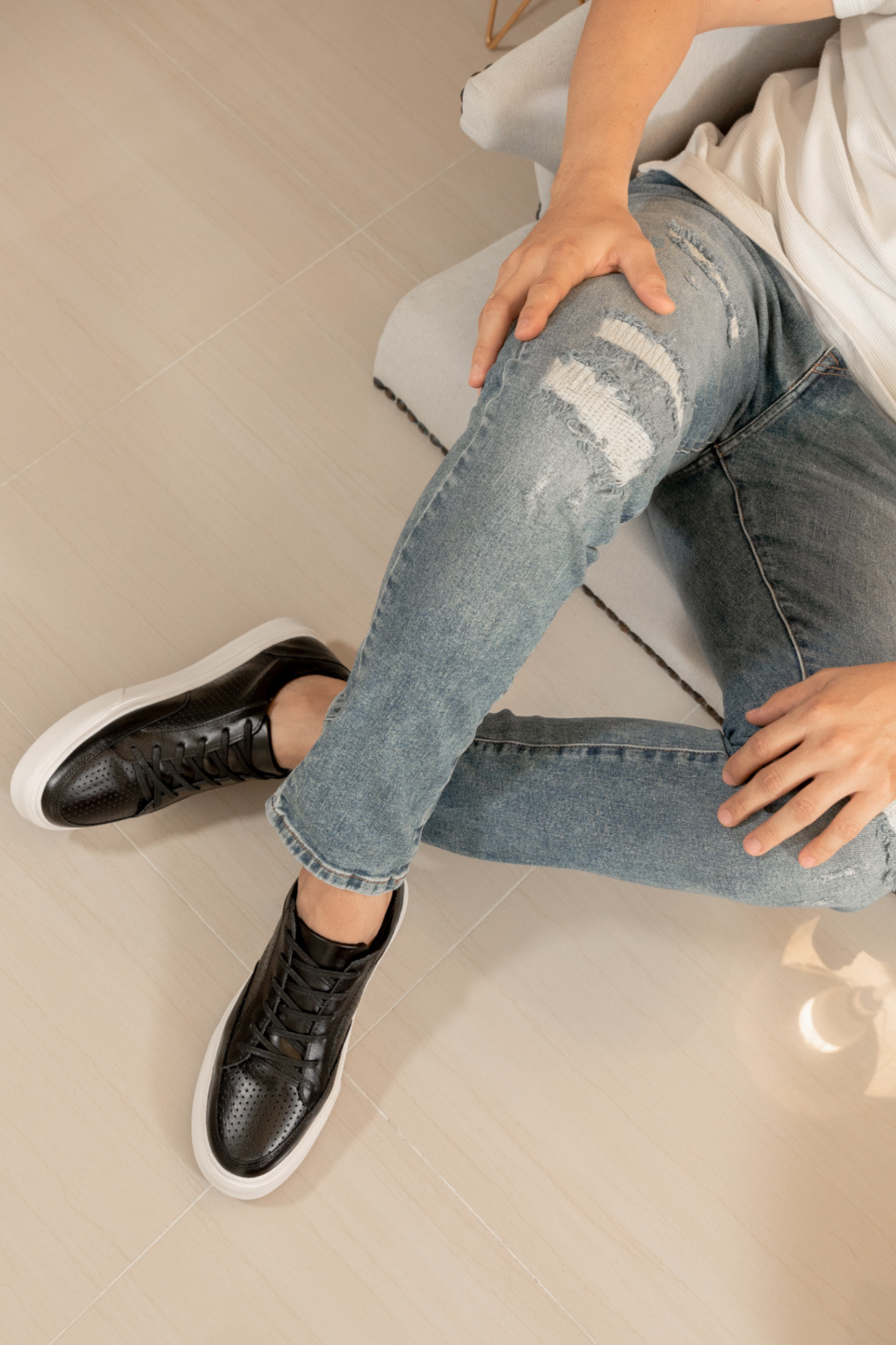 TENIS DONALD EN CUERO NEGRO PARA HOMBRE