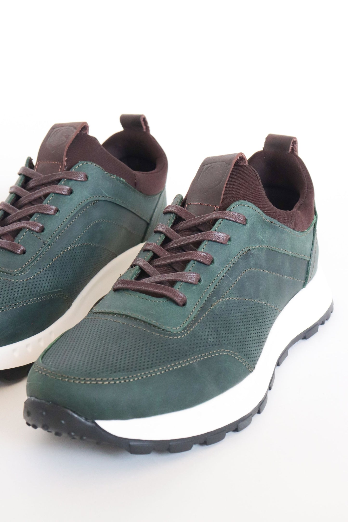 TENIS EN CUERO PARA HOMBRE VERDE | REF: OLIVER 3050