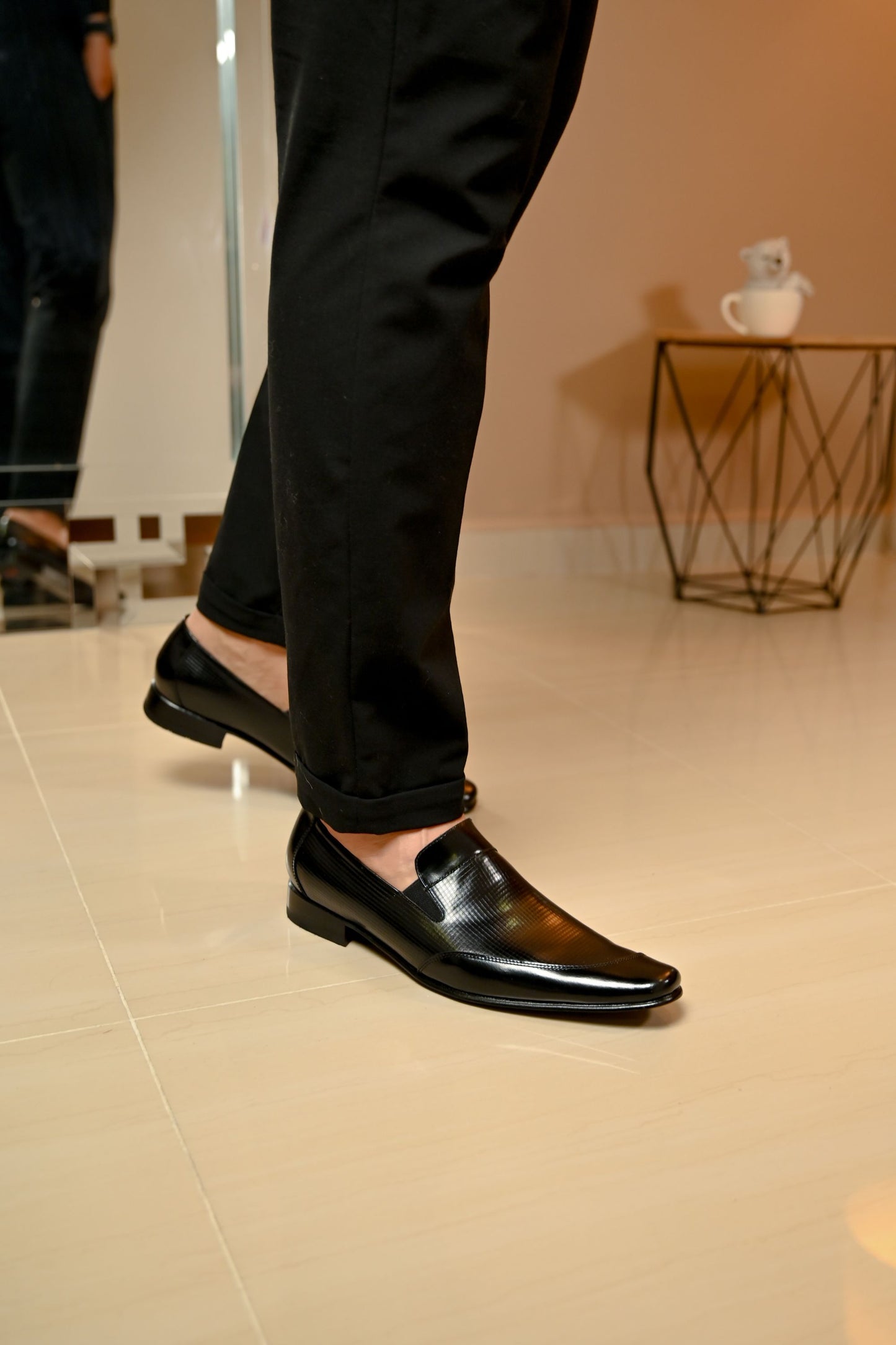 CALZADO ELEGANTE PARA HOMBRE MANCHESTER / LUZ 6057