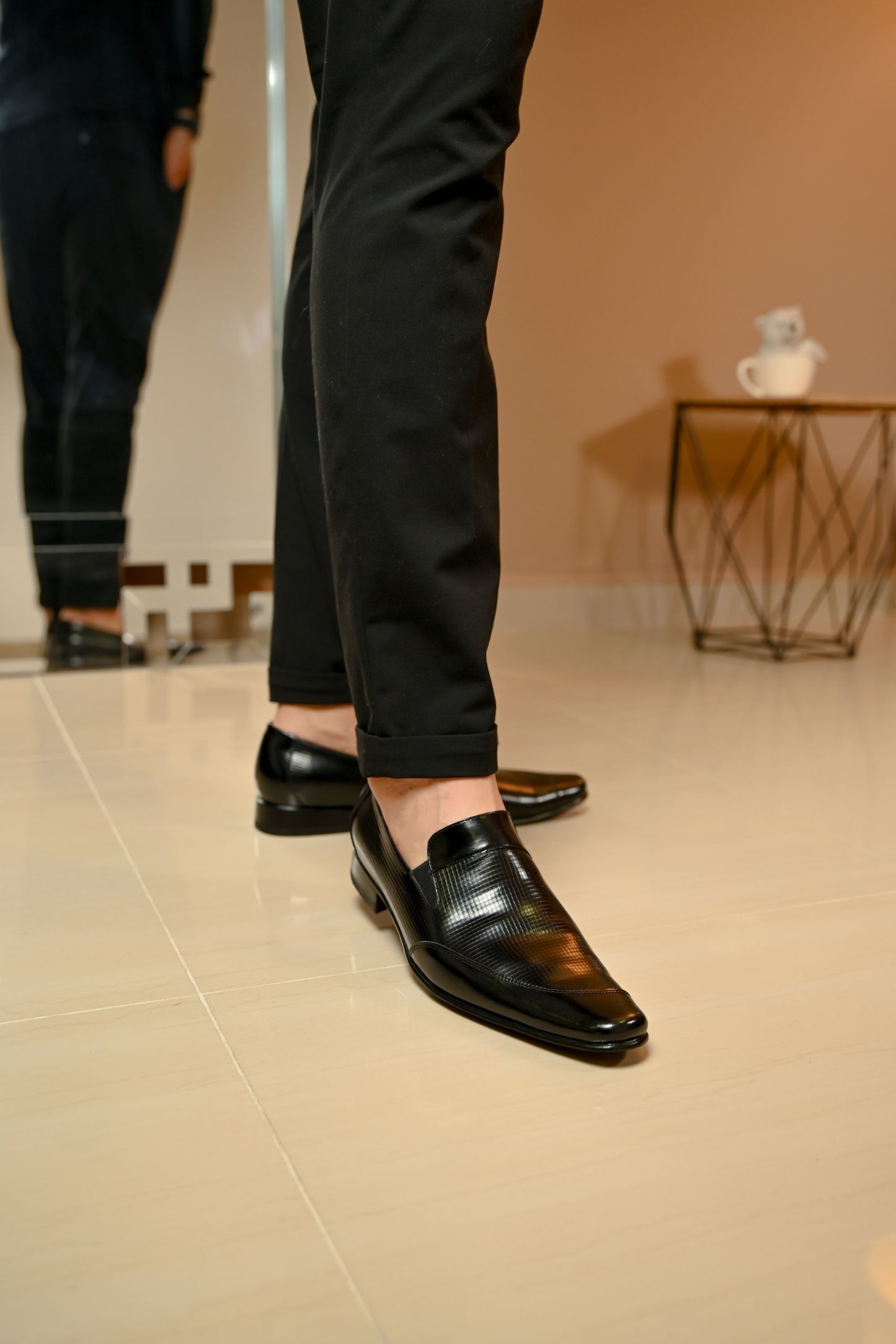 CALZADO ELEGANTE PARA HOMBRE MANCHESTER / LUZ 6057