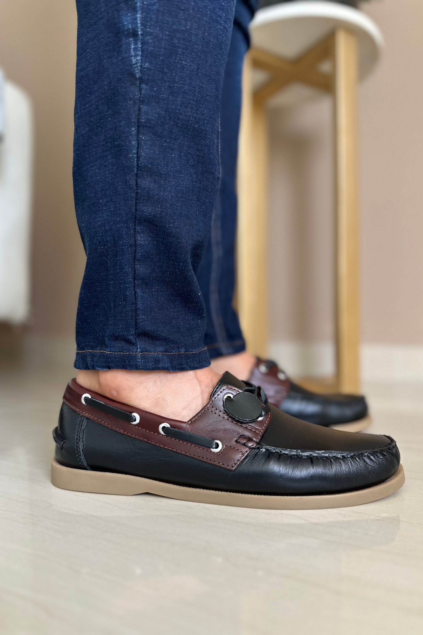 MOCASINES ANDREW EN CUERO PARA HOMBRE
