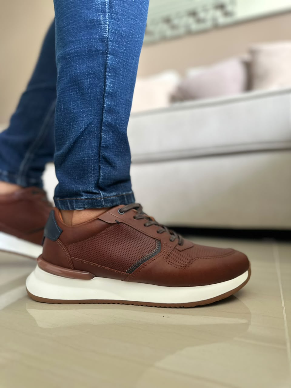 TENIS PARA HOMBRE EN CUERO MIEL | REF CONNECTICUT