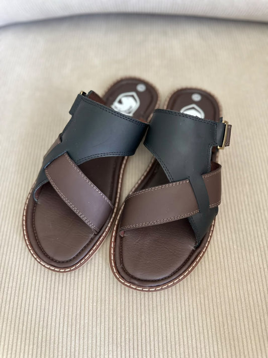 SANDALIAS PARA HOMBRE EN CUERO NEGRO X CAFE REF: 025
