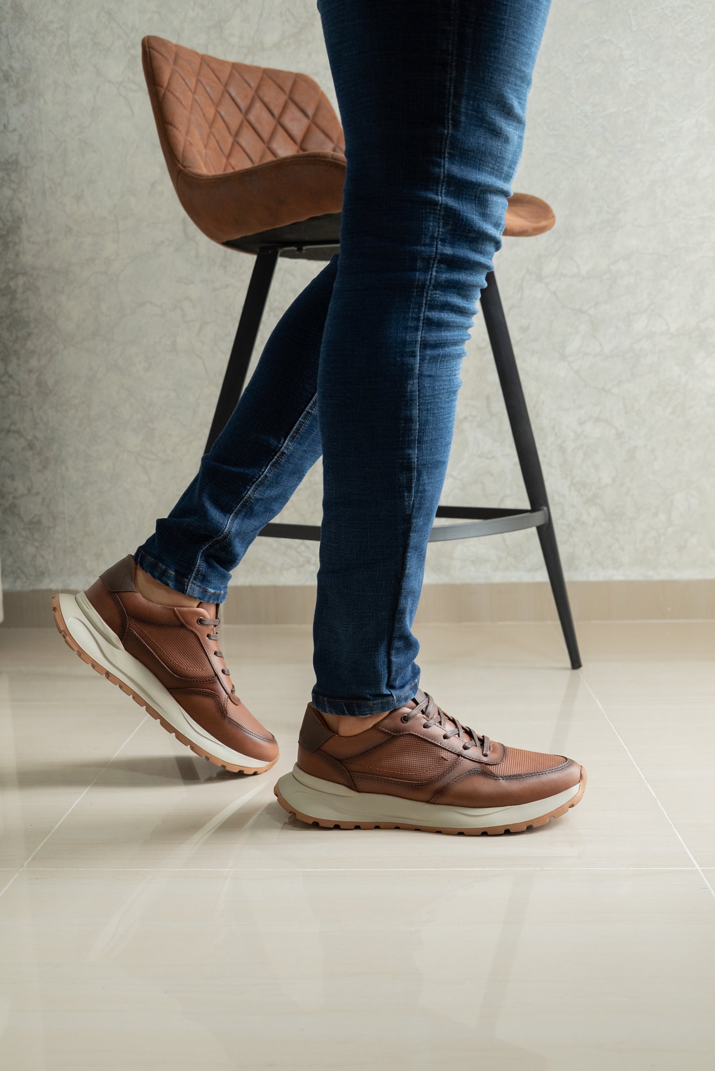 TENIS PARA HOMBRE EN CUERO CREMA | REF DAKOTA