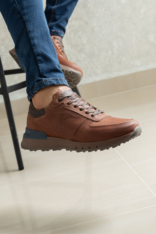 TENIS PARA HOMBRE EN CUERO MIEL | REF VITINHA 3315