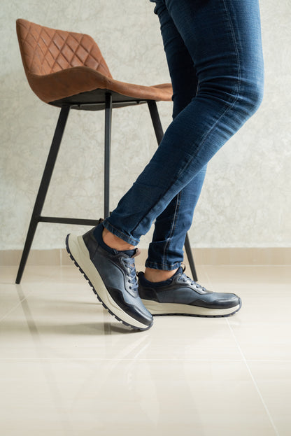 TENIS PARA HOMBRE EN CUERO AZUL | REF VALMONTI