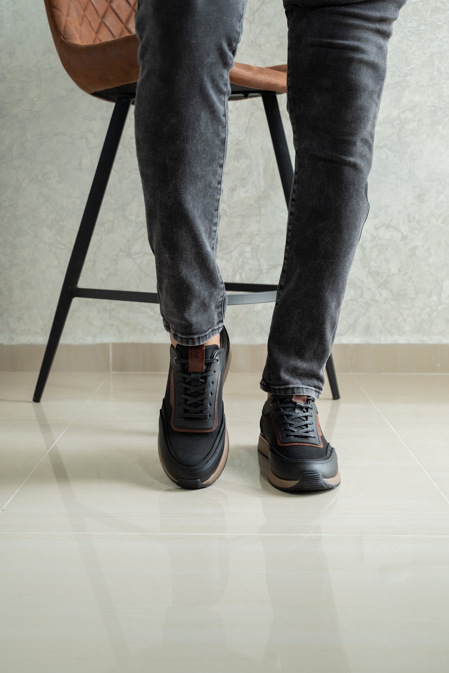 TENIS PARA HOMBRE EN CUERO NEGRO | REF BOSTON