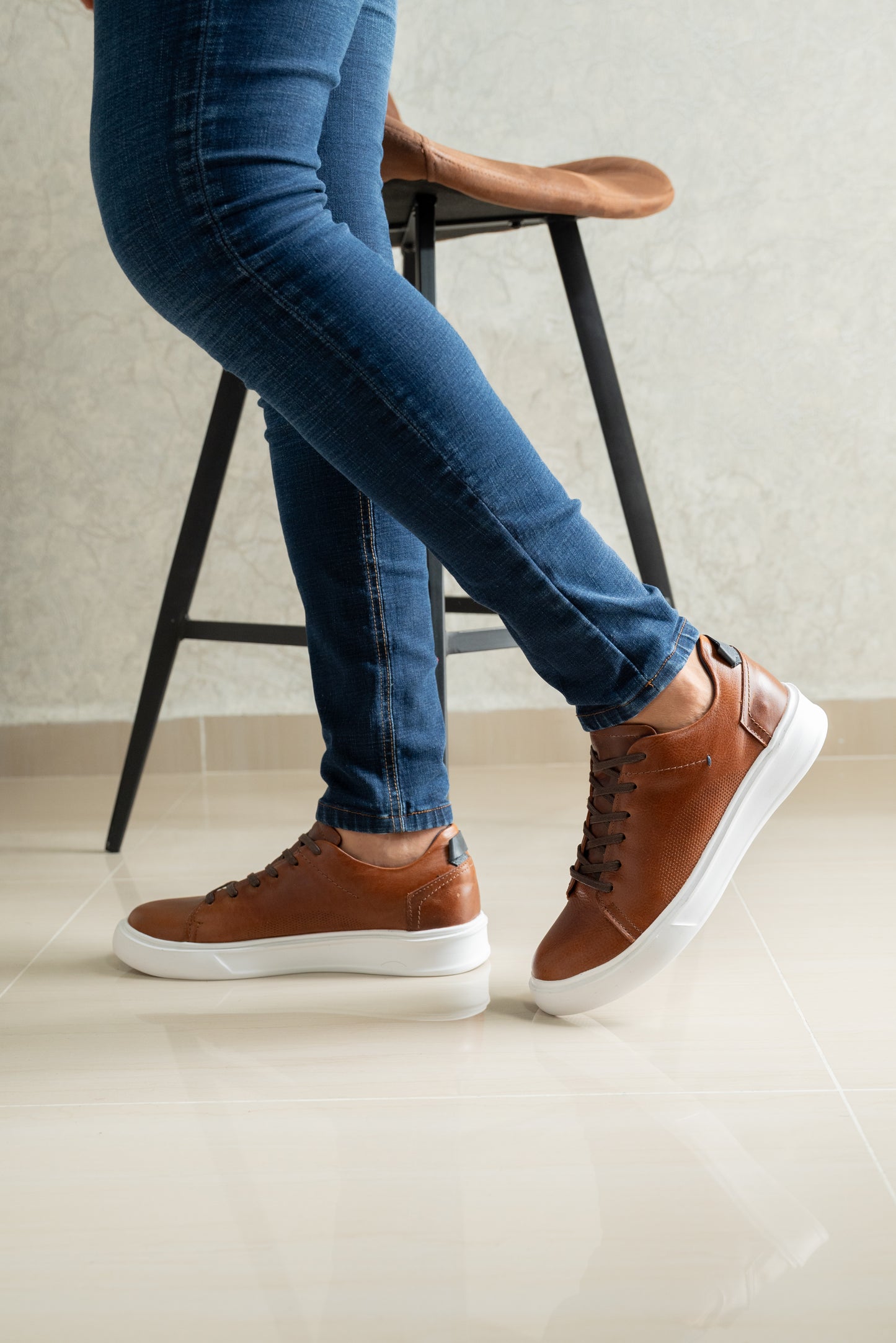 TENIS PARA HOMBRE EN CUERO MIEL | REF NEBRASKA 3312