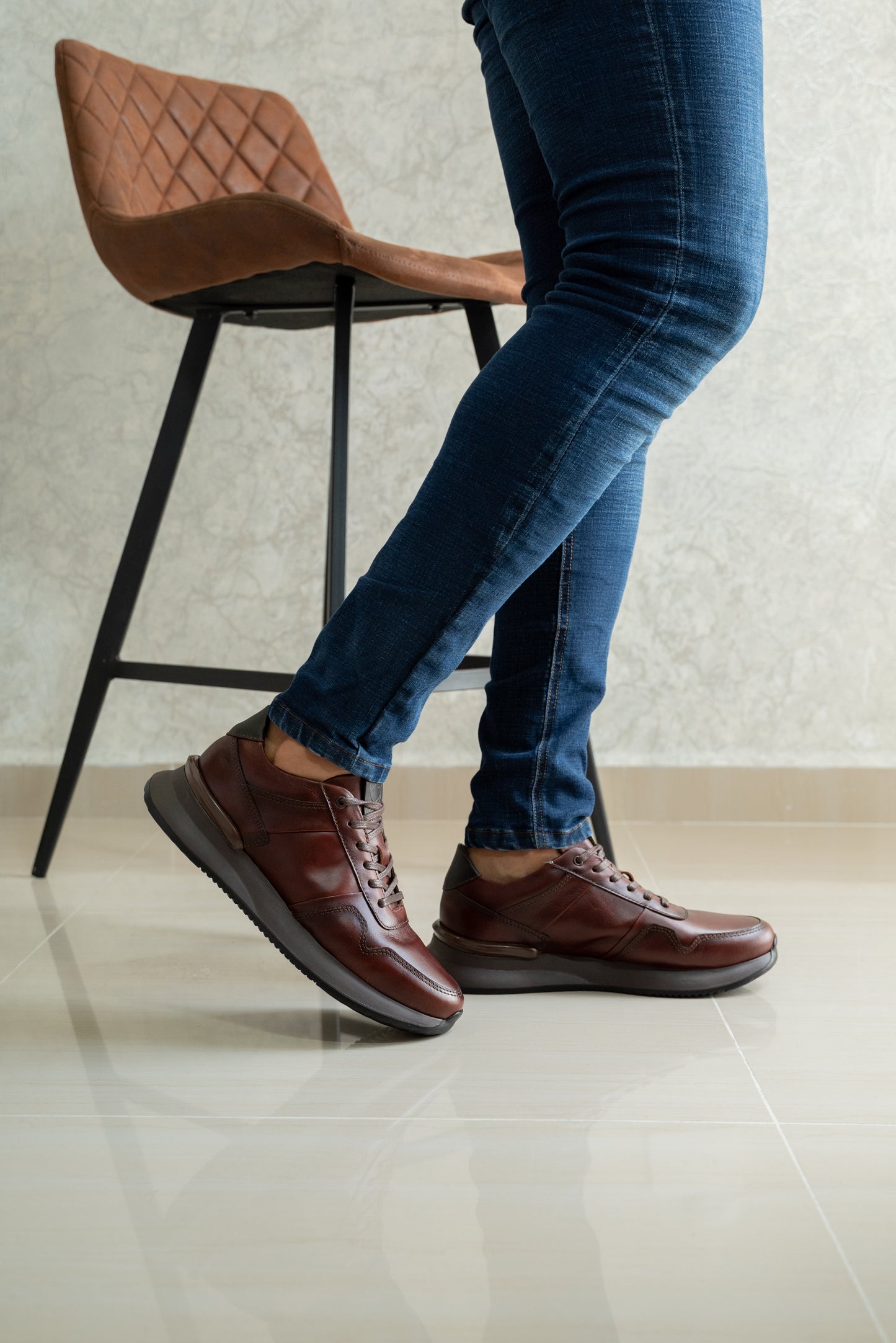 SNEAKERS EN CUERO COÑAC PARA HOMBRE| REF CRACOVIA