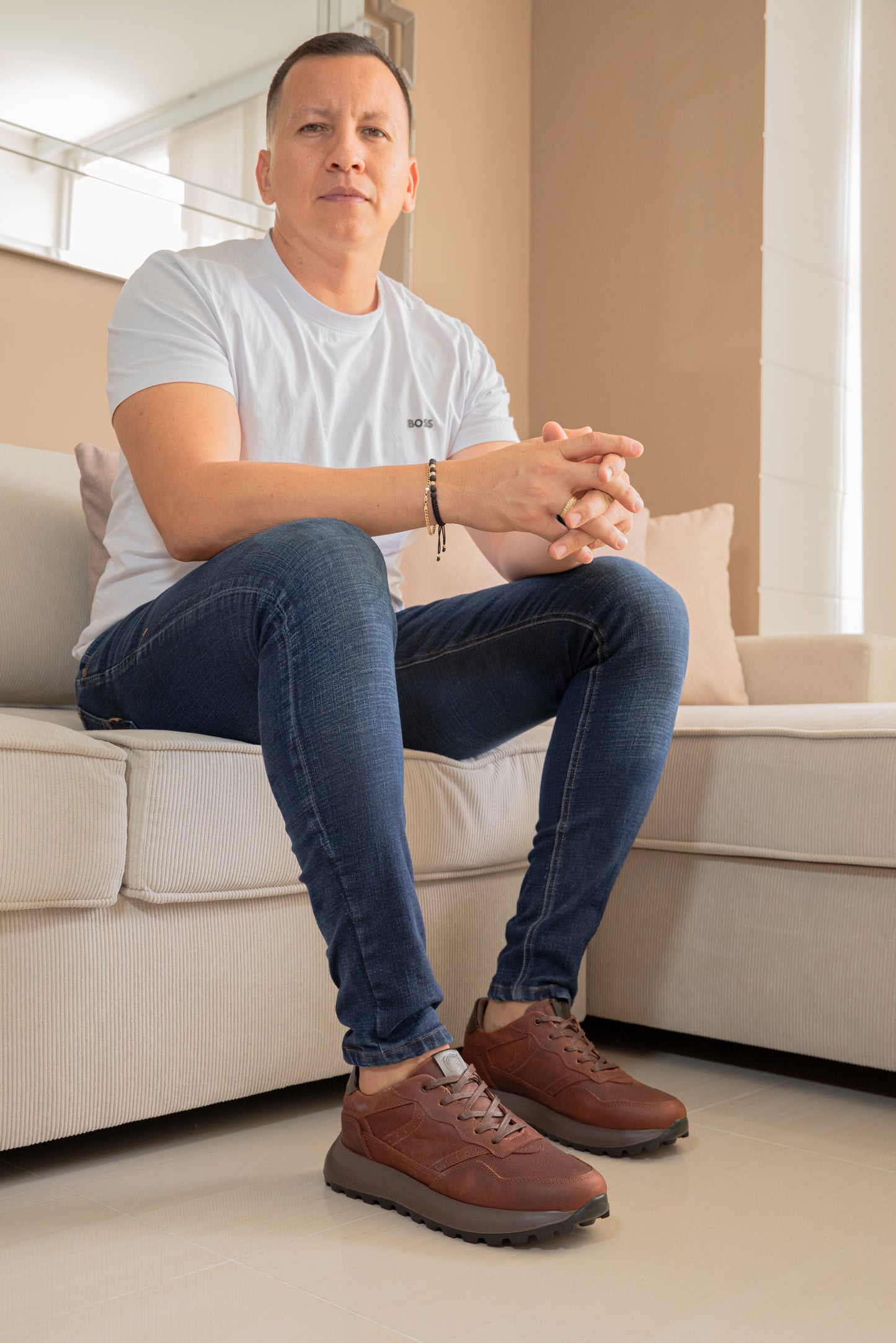 TENIS EN CUERO ENCERADO PARA HOMBRE COLOR COÑAC SUELA EVA  | REF: DUBLIN B99