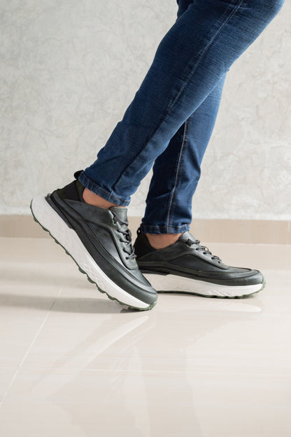 TENIS PARA HOMBRE EN CUERO VERDE | REF KATMANDU 3309