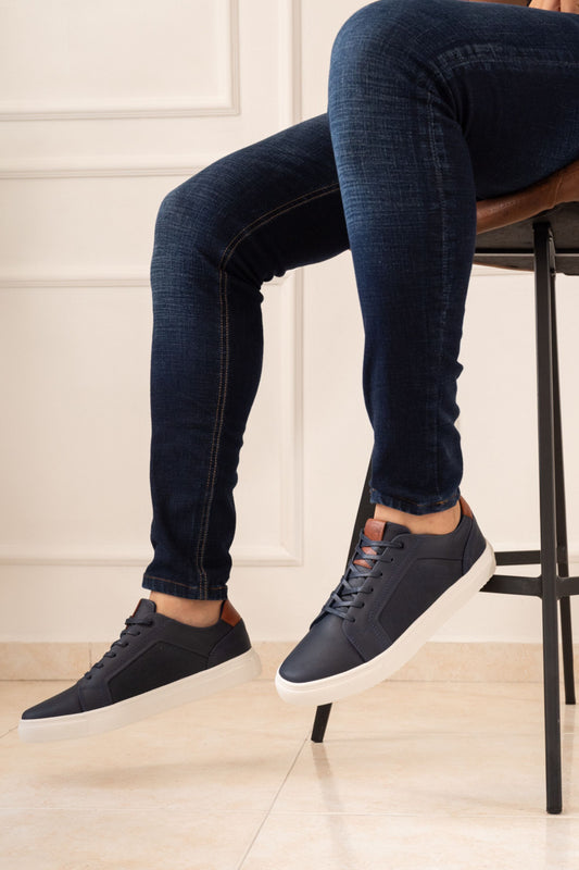 SNEAKERS BYUL EN CUERO CAFE PARA HOMBRE