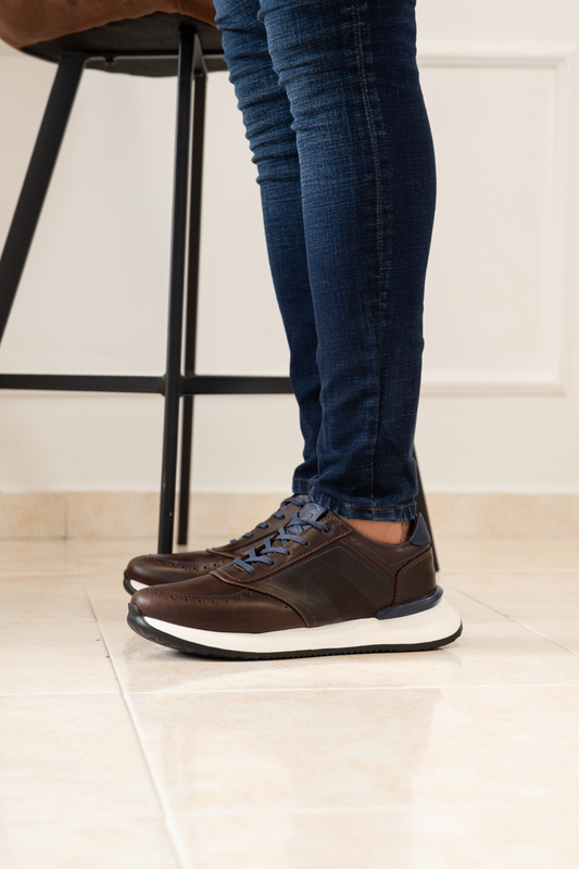 TENIS EN CUERO PARA HOMBRE COLOR MARRON X AZUL REF: D 16 AMSTERDAM