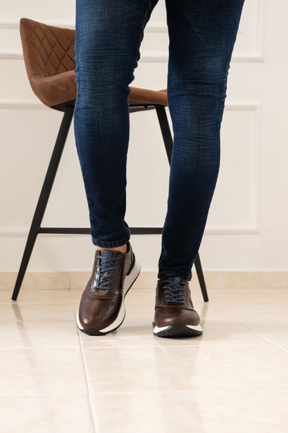 TENIS EN CUERO PARA HOMBRE COLOR MARRON X AZUL REF: D 16 AMSTERDA