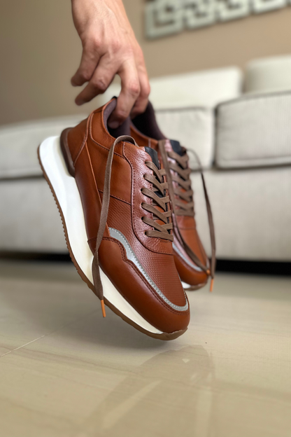 TENIS PARA HOMBRE EN CUERO COÑAC REF: SEVILLA 6480