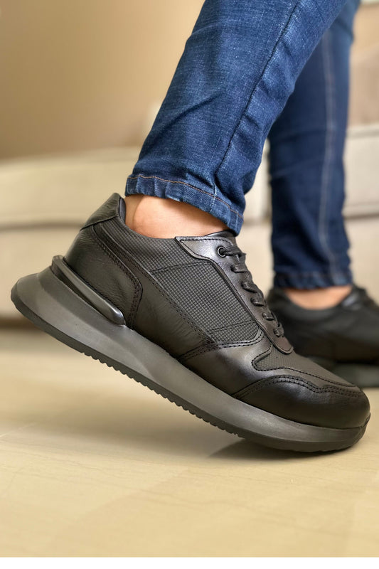 TENIS EN CUERO NEGRO PARA HOMBRE REF: TURIN D 10