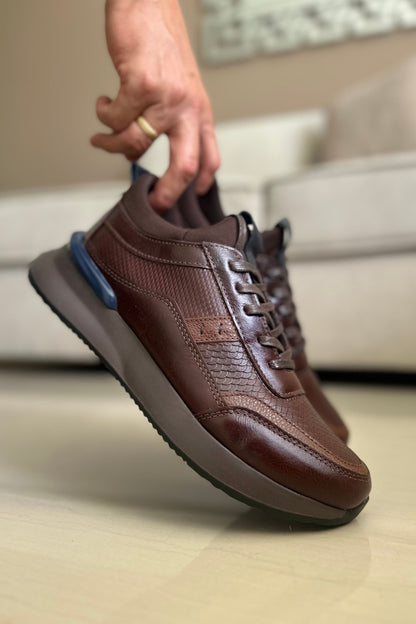 TENIS PARA HOMBRE EN CUERO COLOR CAFE X AZUL REF: 3217  BERGAMO