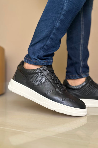 TENIS PARA HOMBRE EN CUERO NEGRO REF: ZURICH