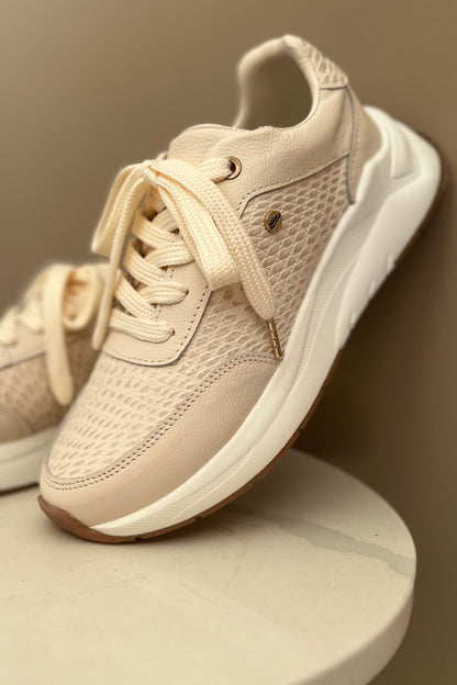 TENIS PARA DAMA EN CUERO CREMA / REF MARGARITA