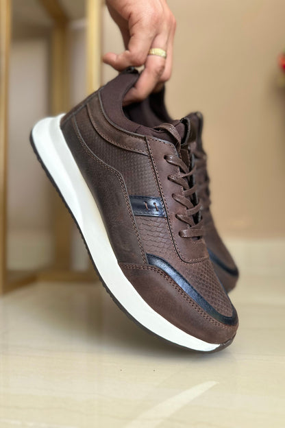 TENIS PARA HOMBRE EN CUERO COLOR MARRON ENCERADO REF: 3217  BERGAMO