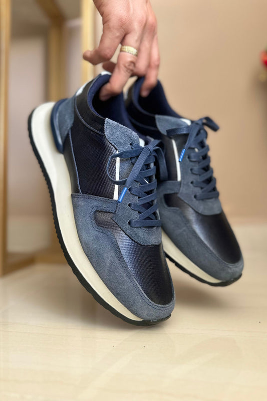 TENIS PARA HOMBRE EN CUERO AZULX GRIS CARNASA / REF BOLONIA 6485