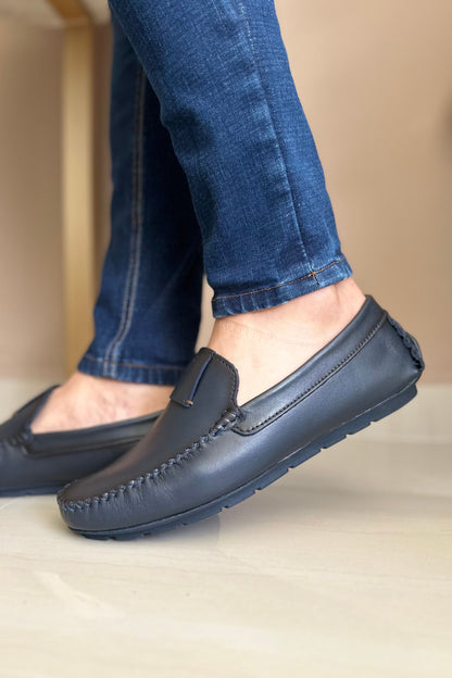 MOCASINES PARA HOMBRE EN CUERO AZUL MARINO AEROGRAFIADO / REF LAZIO