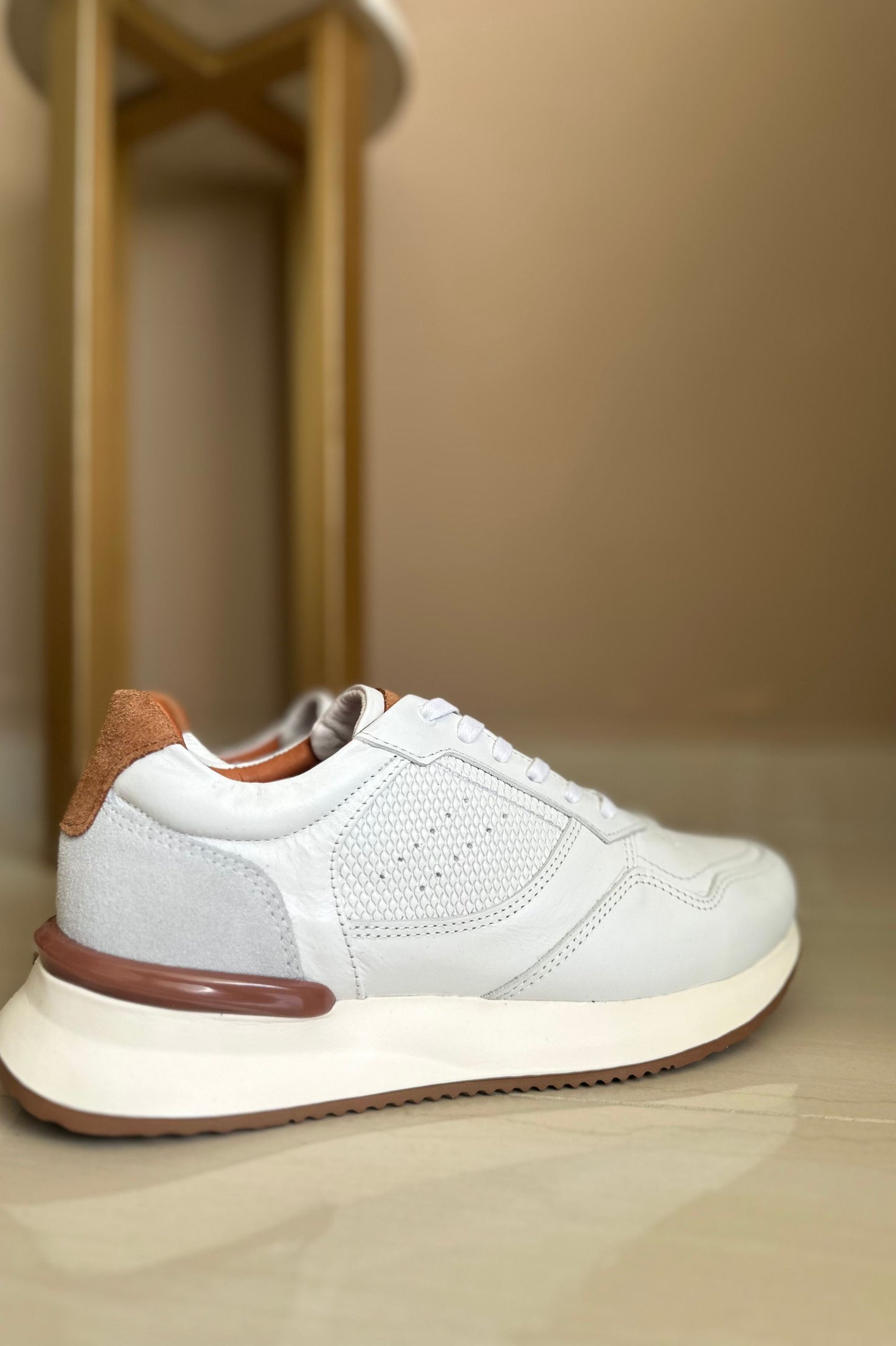 TENIS PARA HOMBRE EN CUERO BLANCO X MIEL REF: D 12 IBIZA