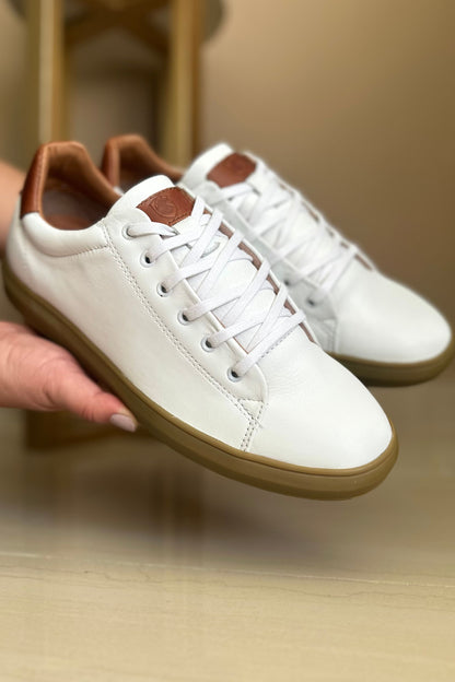 TENIS EN PARA HOMBRE EN CUERO BLANCO SUELA GOMA/ REF: ALESSANDRIA