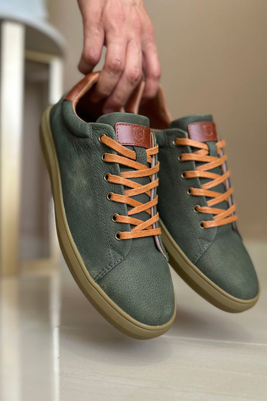 TENIS EN PARA HOMBRE EN CUERO VERDE X MIEL SUELA GOMA/ REF: ALESSANDRIA