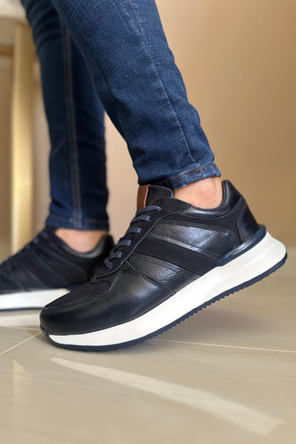 TENIS PARA HOMBRE EN CUERO AZUL SUELA EVA / REF: ASTI