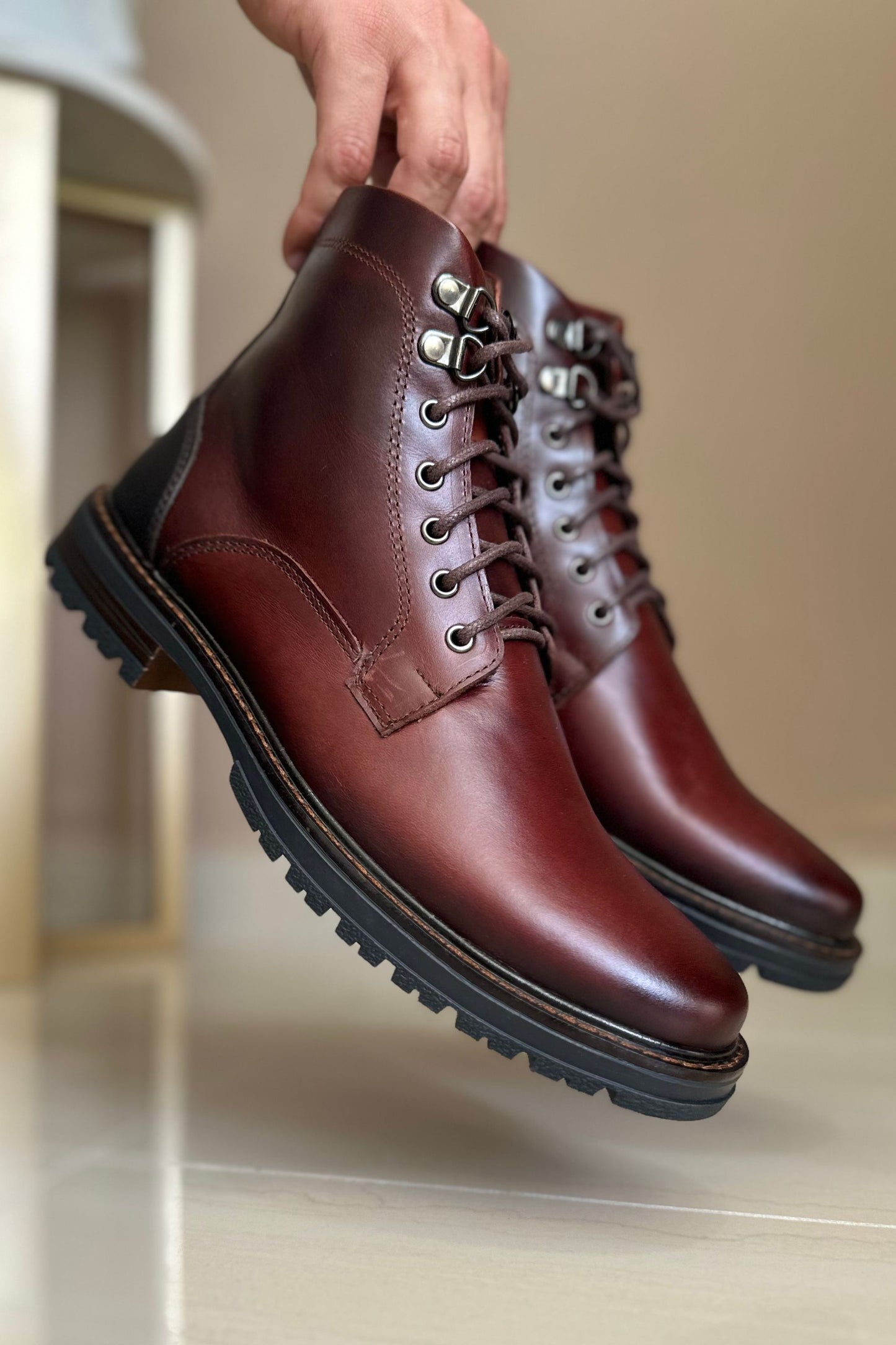 BOTAS PARA HOMBRE EN CUERO COÑAC / REF: GUARANDA