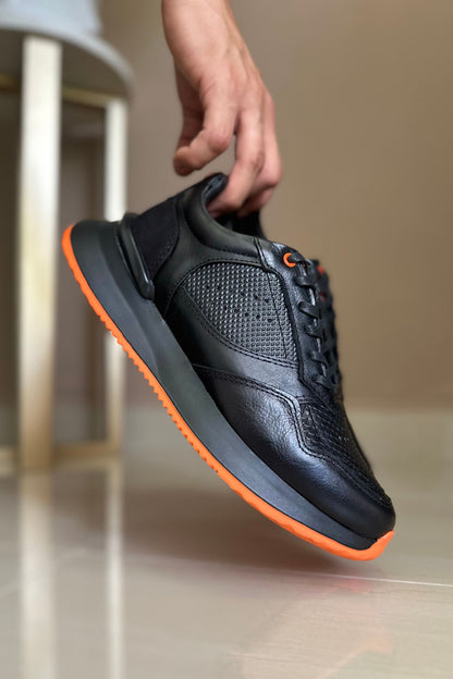 TENIS PARA HOMBRE EN CUERO NEGRO X NARANJA REF: D 12 IBIZA