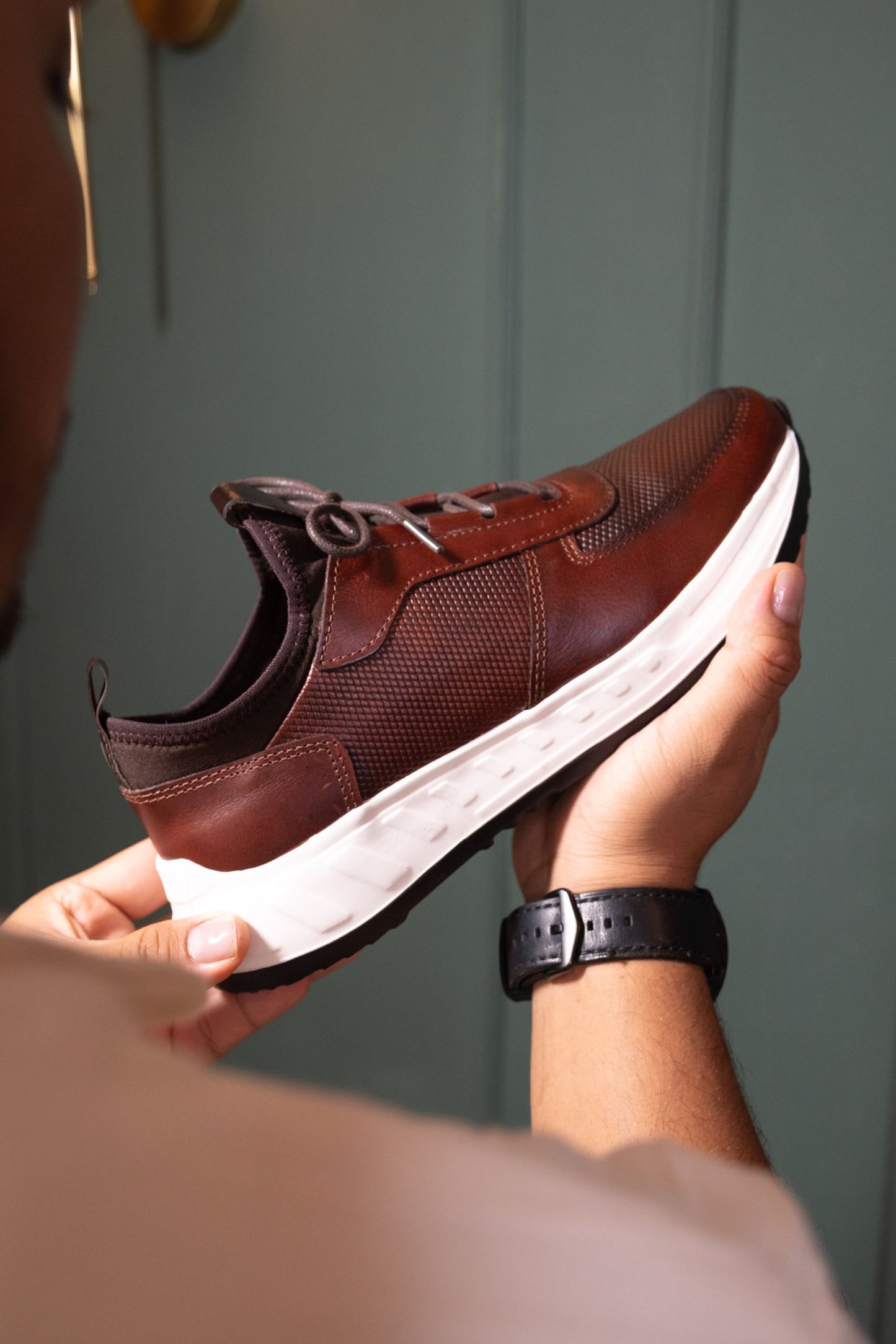 TENIS PARA HOMBRE EN CUERO COÑAG | REF: DAVID 355