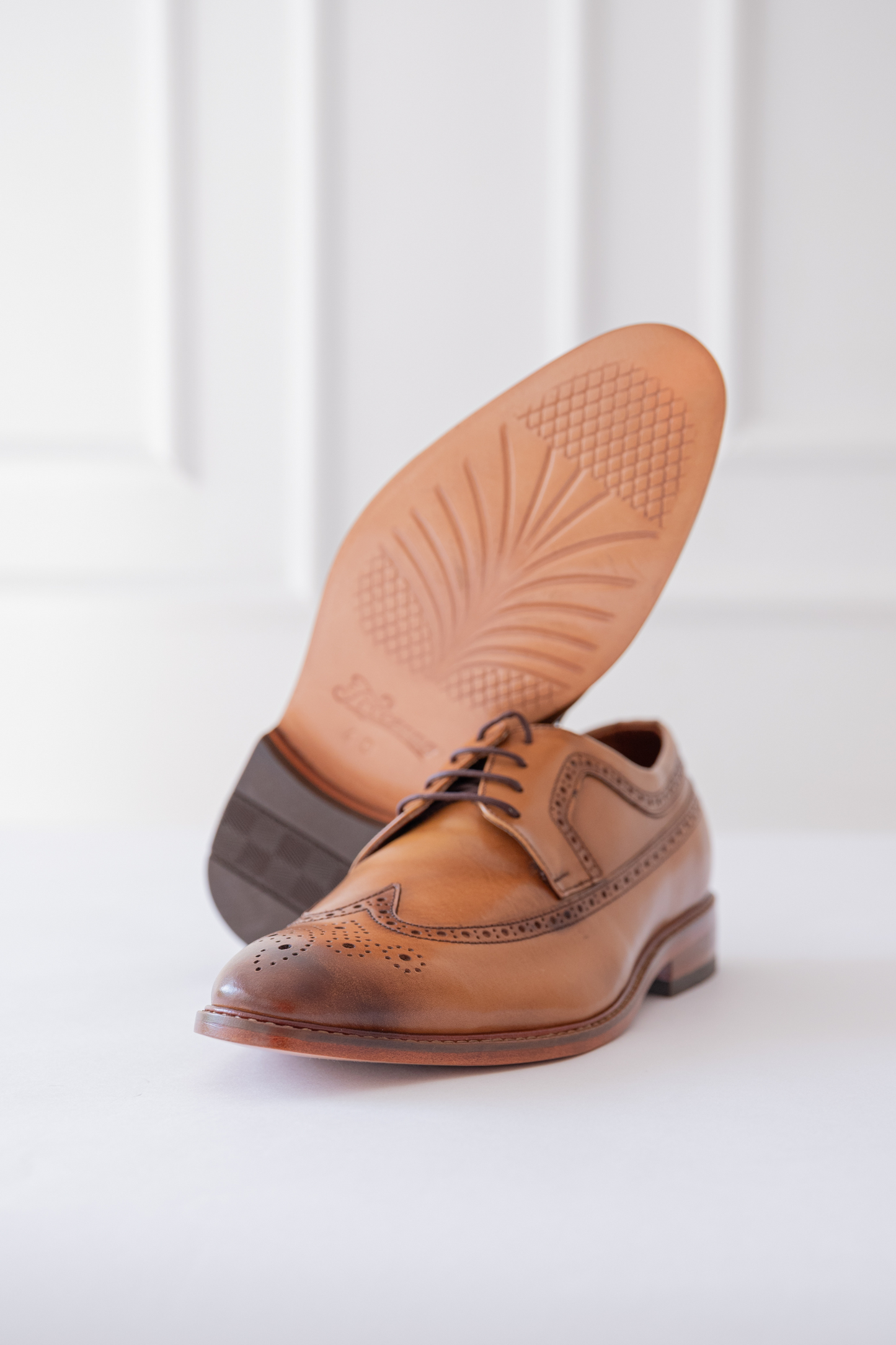 ZAPATO DERBY CRISTIAN DE CUERO MIEL PARA HOMBRE / REF:LUZ CARACAS