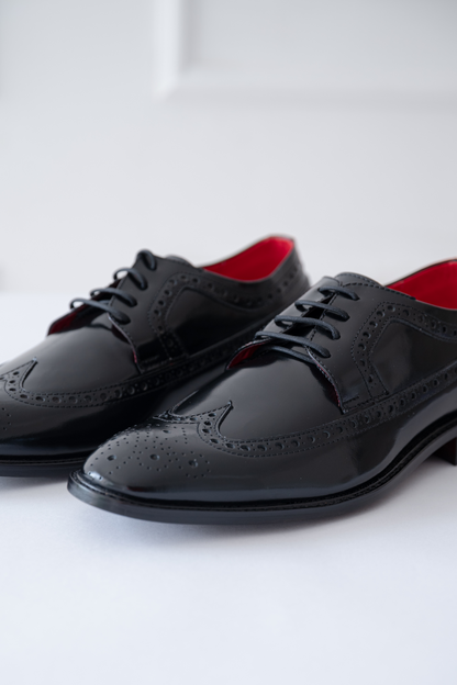 ZAPATO DERBY CRISTIAN DE CUERO NEGRO BRILLANTE PARA HOMBRE / REF:LUZ CARACAS