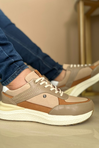 TENIS AUGUST EN CUERO BEIGE PARA HOMBRE / CLCK