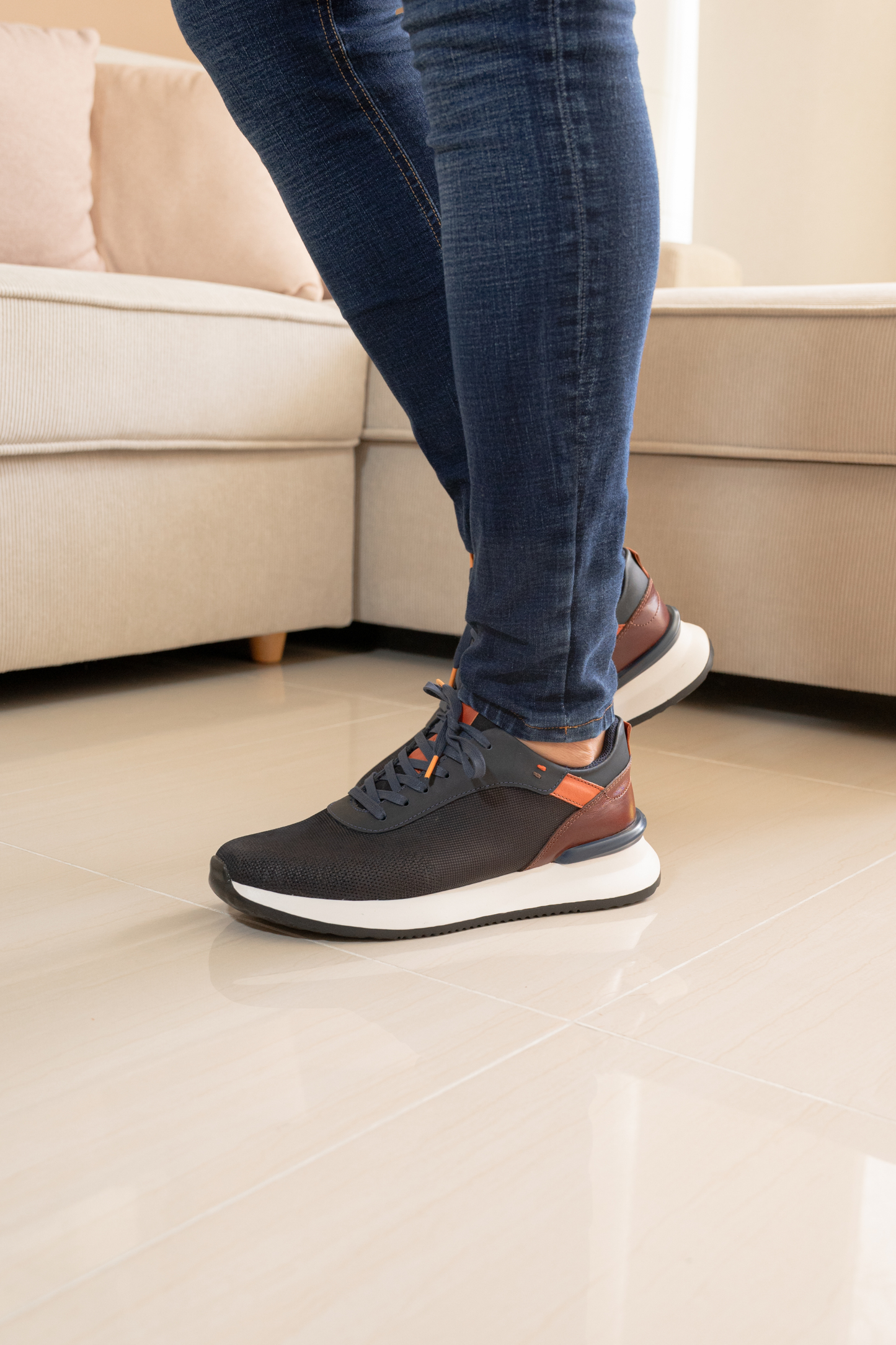 TENIS PARA HOMBRE EN CUERO AZUL X CAFE REF: HANNOVER