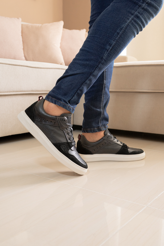 TENIS PARA HOMBRE EN CUERO NEGRO REF: HILLVALLEY